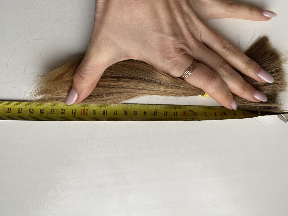 Натуральний дитячій волос