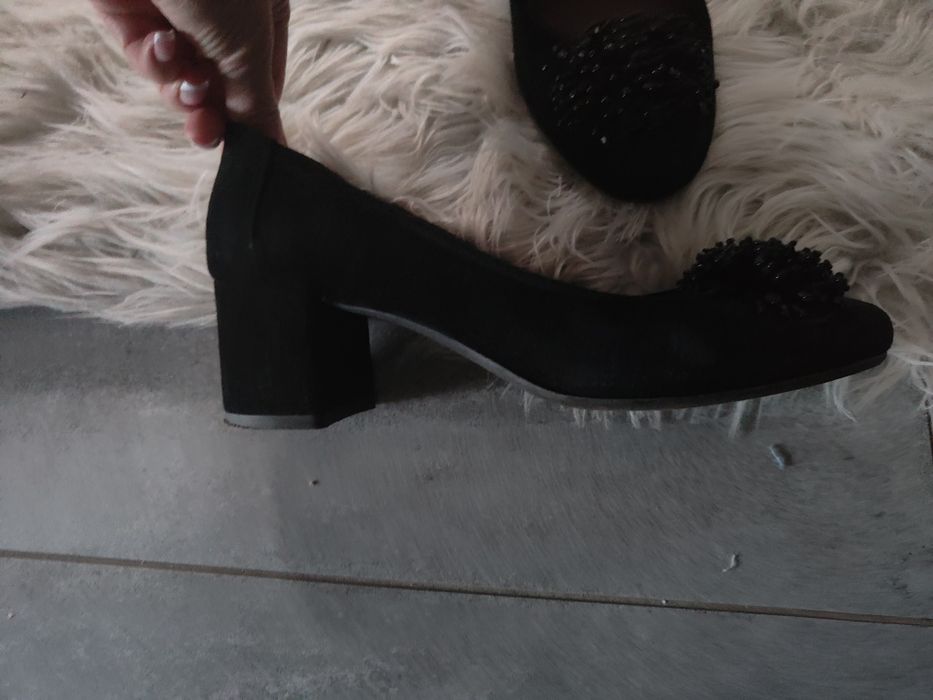 Czarne balerinki buty prima moda z kamieniami