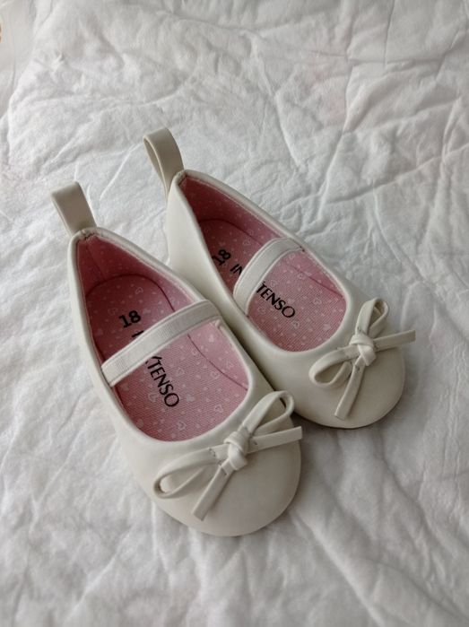 Calçado bebé menina - vários modelos