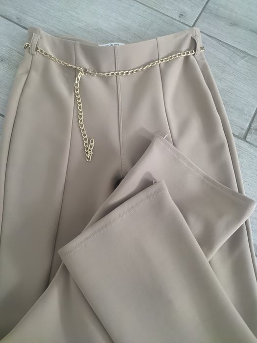 Штани кльош розмір M-L