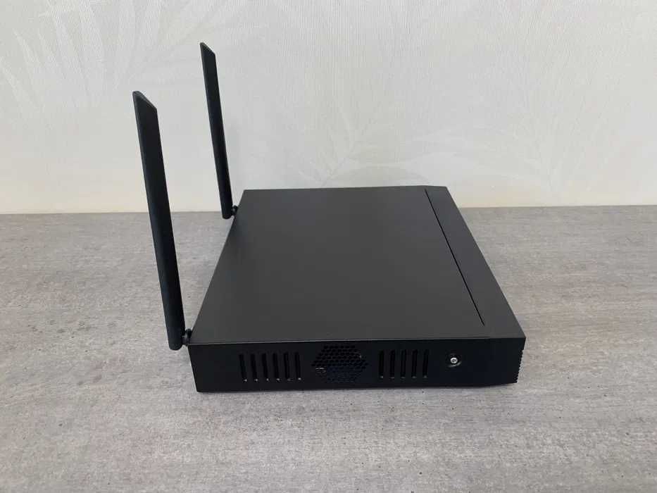 Dahua на 8 камер iP видеорегистратор с WiFi IMOU до 8Мп