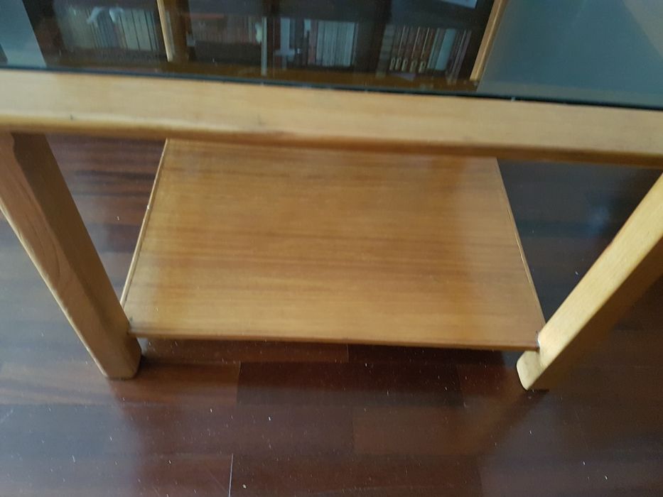 Side Table with Glass64285725583875121