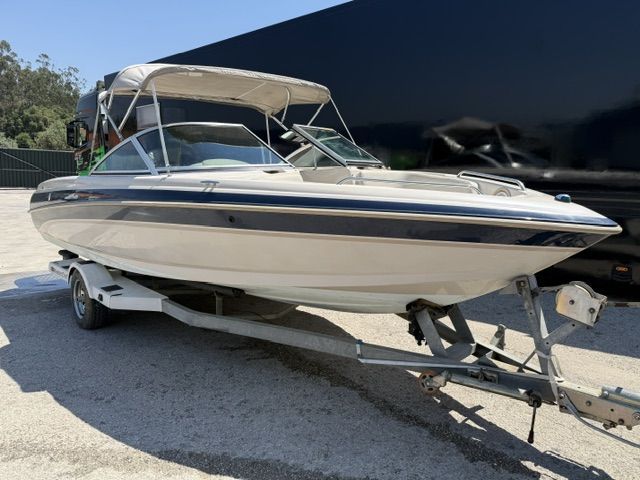Mastercraft MARISTAR 215