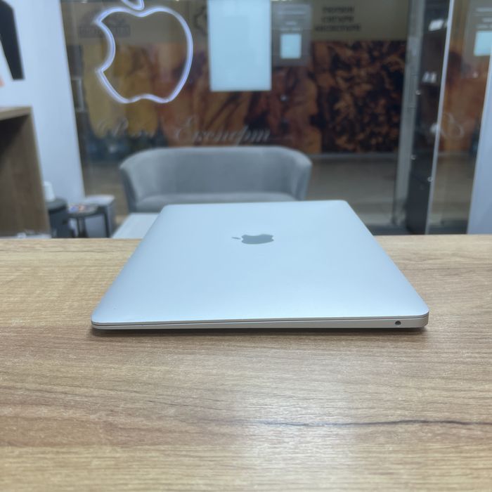 macbook air 13 2019 - Купить электронику - Цены на OLX.ua