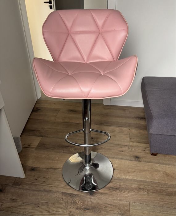 Stylowe krzesło barowe / hoker – różowe, pikowane