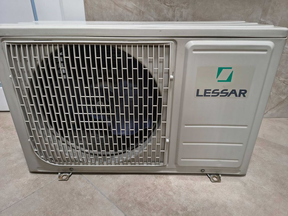 Кондиціонер  LESSAR  LS-H09KEA2