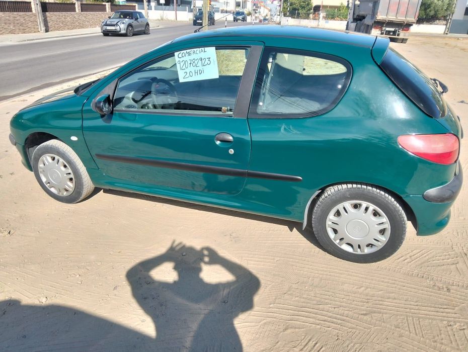 Peugeout 206 HDI ano 2000 comercial
