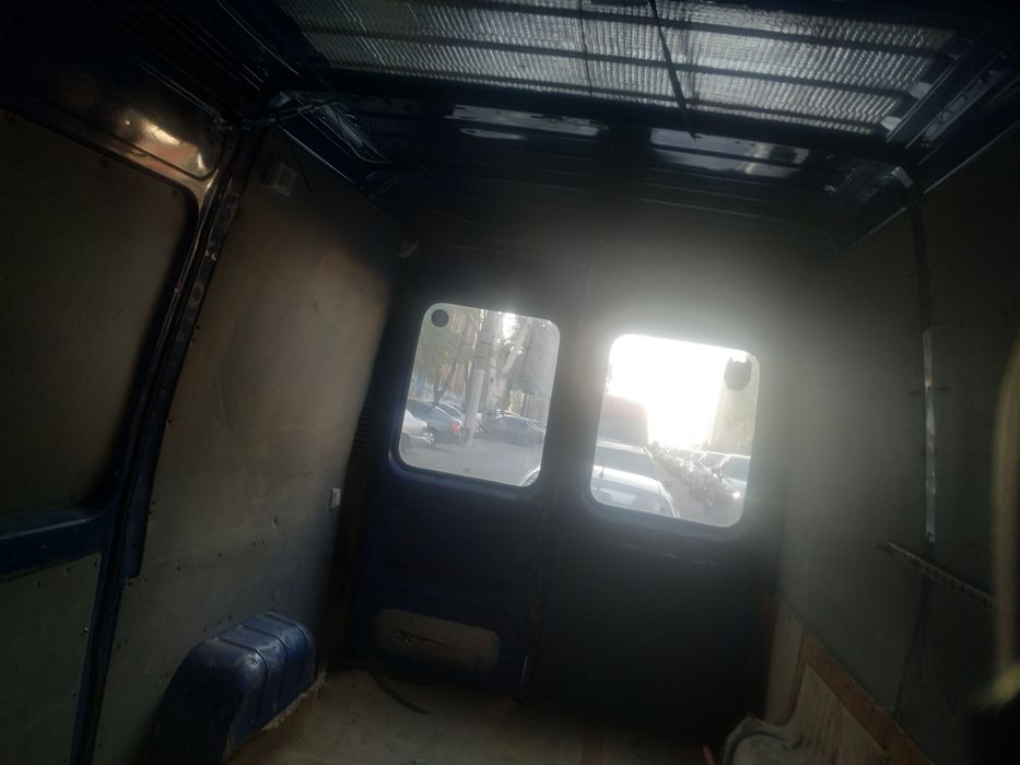 Пежо боксер 2005р 2.2 HDI