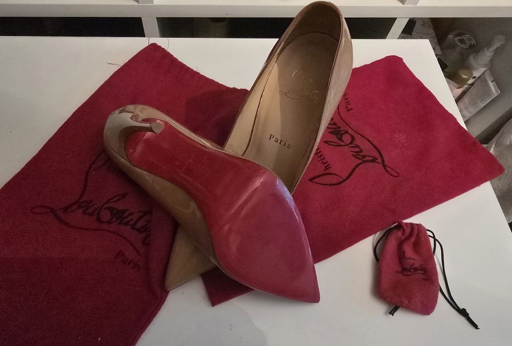 Szpilki Louboutin So Kate