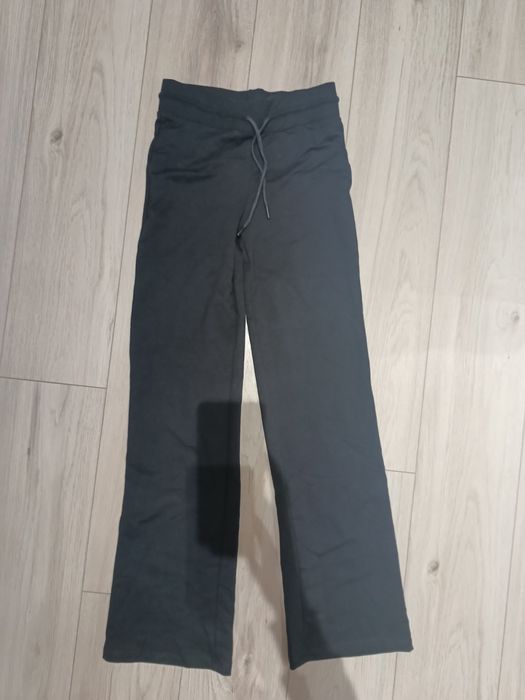 Spodnie dresowe damskie czarne XS
