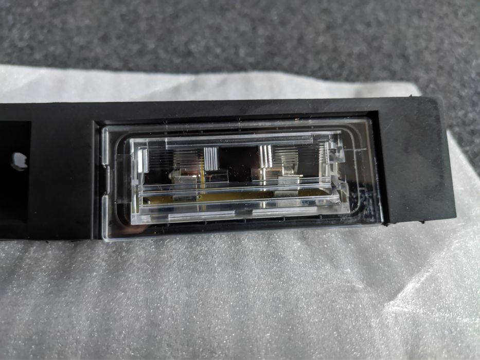 Планка подсветки номера bmw e53 e83 х5 х3 е53 е83