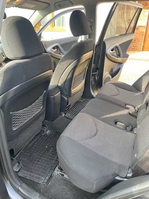 Toyota RAVA 4 2.2 D-CAT