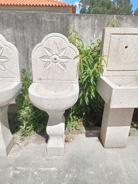 Fontanário em granito