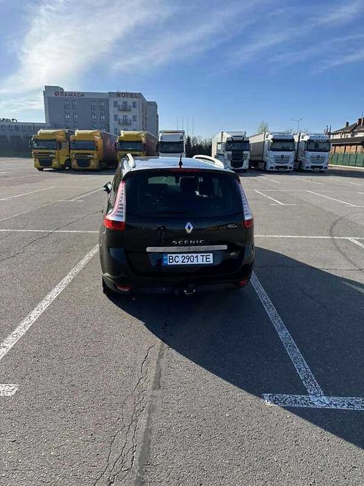 Renault Grand Scenic 2015 1.5 dCi K9K 165000
