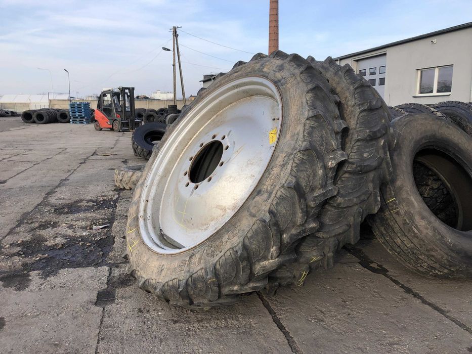 290/75r42 Koła Wąskie 11.2r42 Taurus 60% Bieżnika 11,2-42