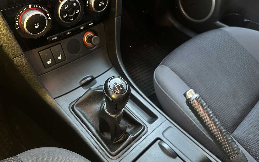 Mazda 3 2009 року