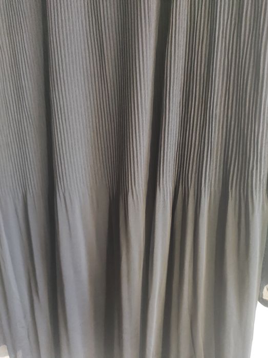 Sukienka czarna z długim rękawem NOWA