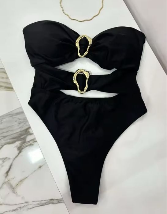 Новий трендовий суцільний купальник