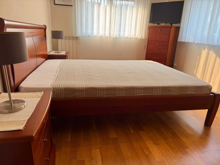Quarto de casal completo em cerejeira - Excelente estado
