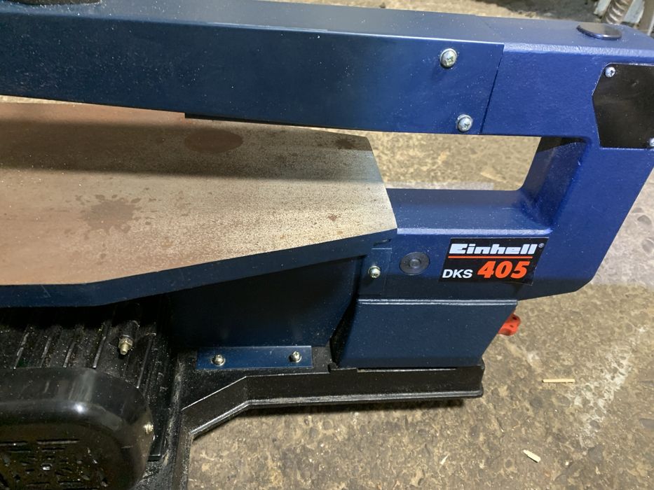 Пила лобзикова Einhell DKS 405