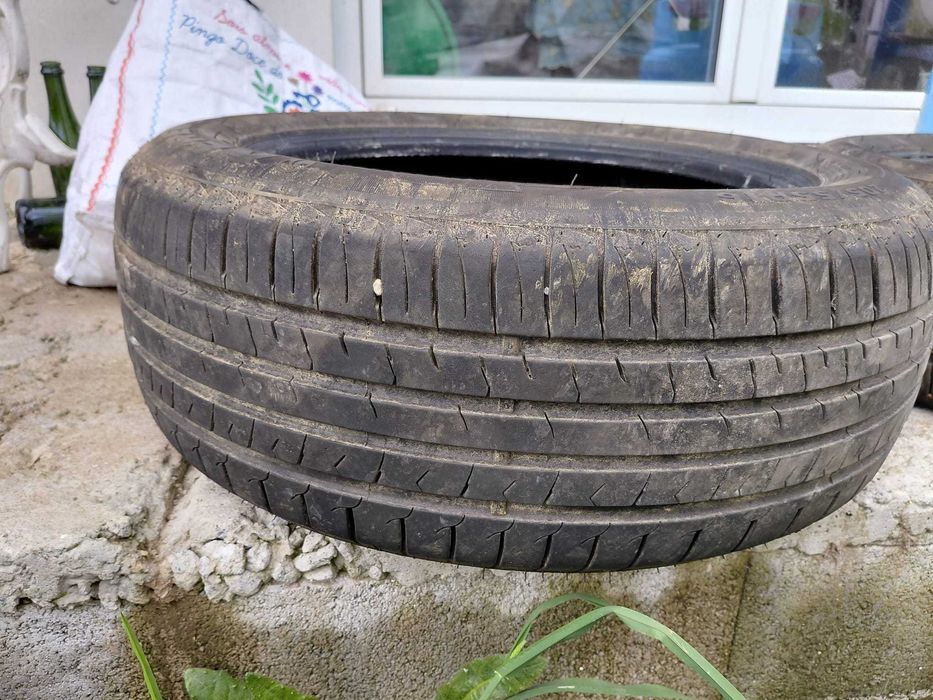 Vendo 2 pneus 205/55 R16