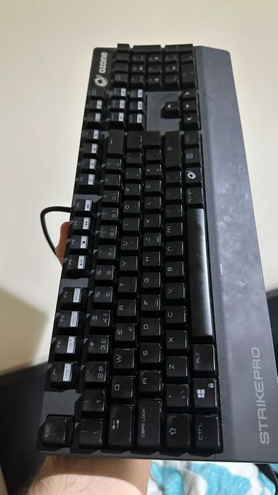 Teclado Ozone Strikepro Tapete Fnatic Rato Logitech Headset Hyperx