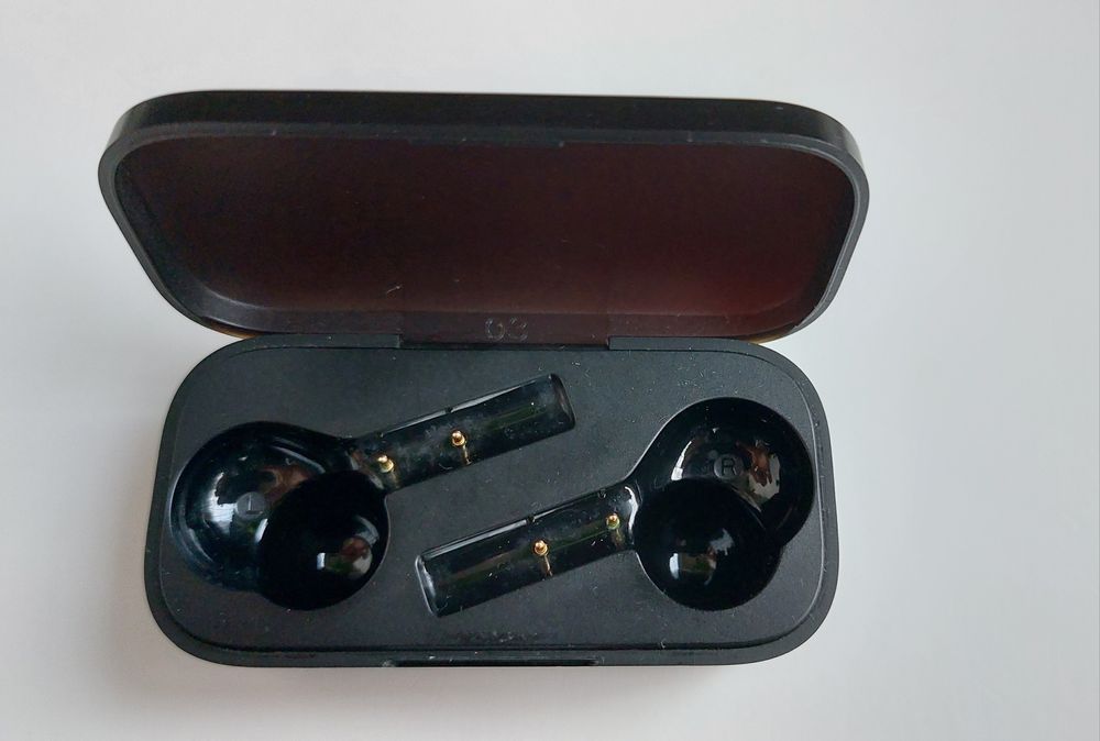 Навушники QCY T5 (добрий стан )