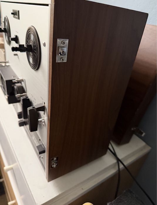 Akai x200d 100% sprawny