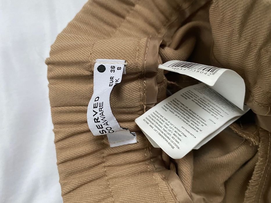 Reserved, nowe spodnie, casual style