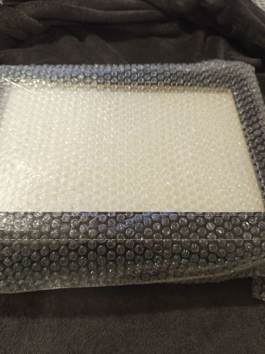 Caixa organizadora para relógio.