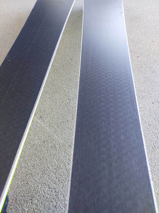 Narty VOLKL racetiger SC 12 limited 153 CM (2)