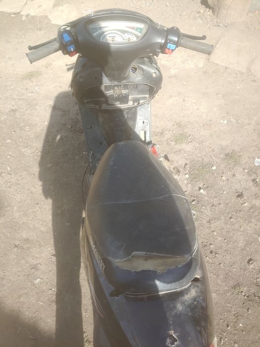 Скутер на документах Discovery ALX50QT-6