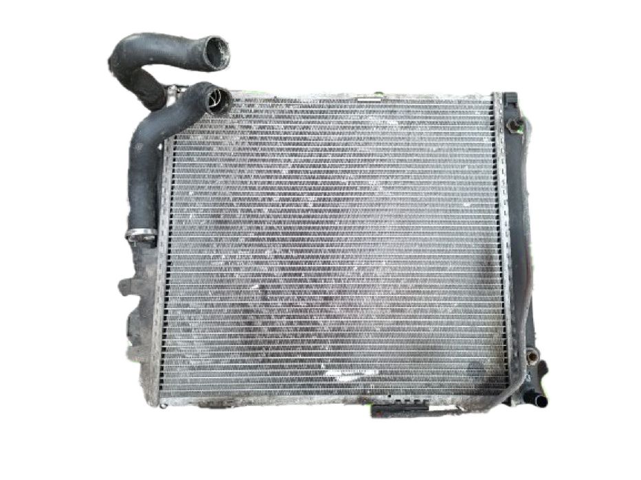 Radiador de água MERCEDES-BENZ Três volumes (W124)