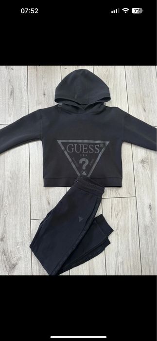 Komplet dresowy Guess