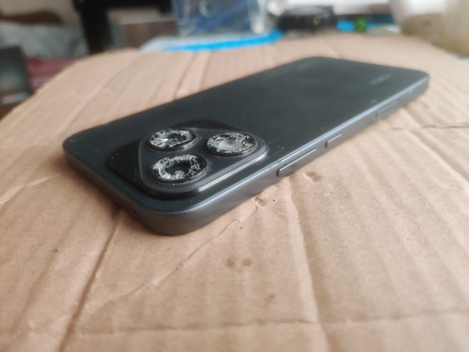 Honor 400 lite 256 gb включається 2025 року