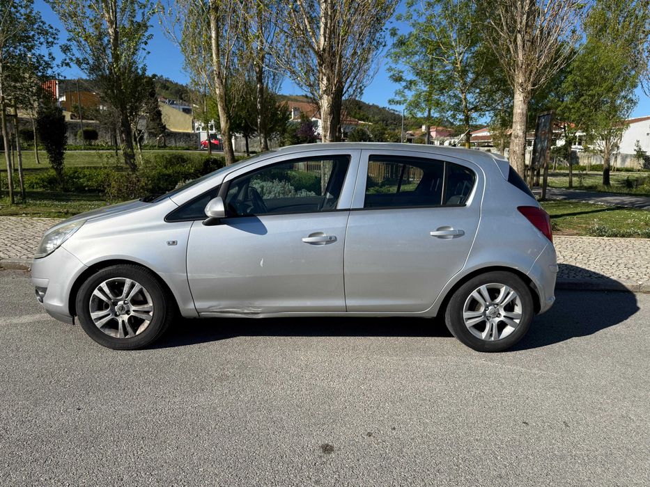 Opel Corsa 1.3 CDTI – Diesel com Baixo Consumo e IUC Reduzido