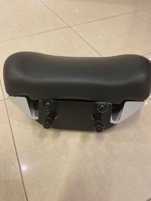 Encosto para motociclo SYM GTS 125/300