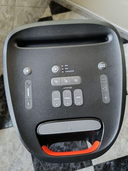 Aluger de Caixa ou coluna JBL partybox 310