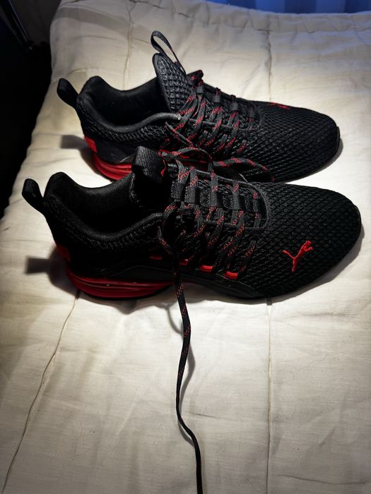 Sapatilhas Puma completamente novas