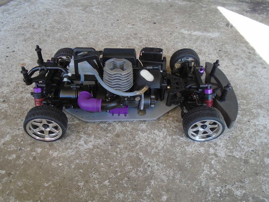 HPI RS4 1:10 Nitro 4WD  Nissan Sylvia S15 Model RC Spalinowy
