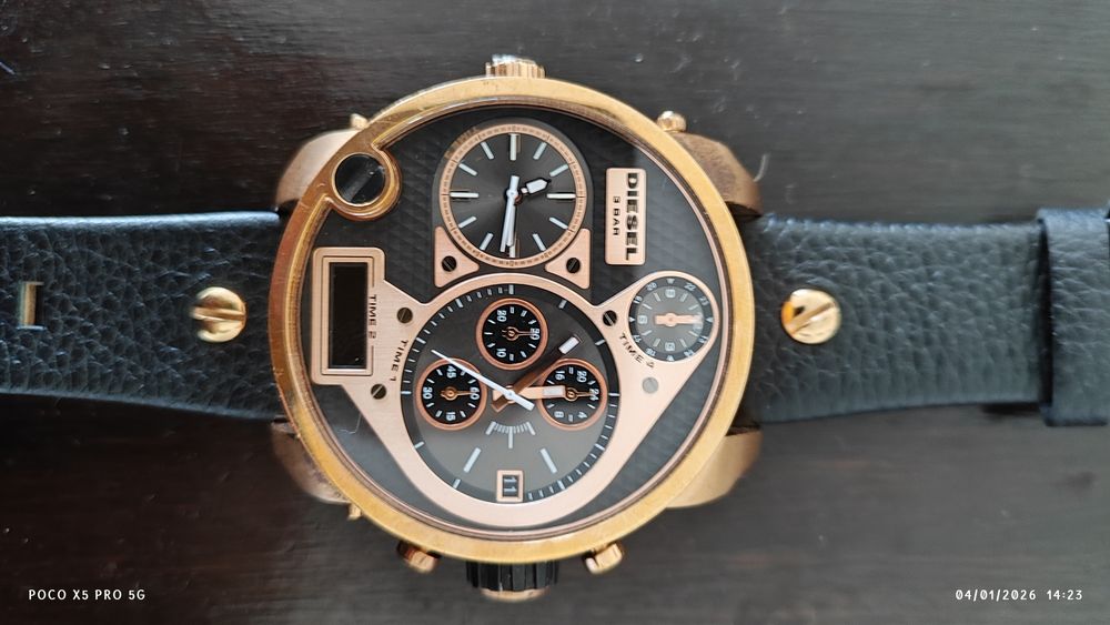 Relógio DIESEL (Daddy) em estado novo e original