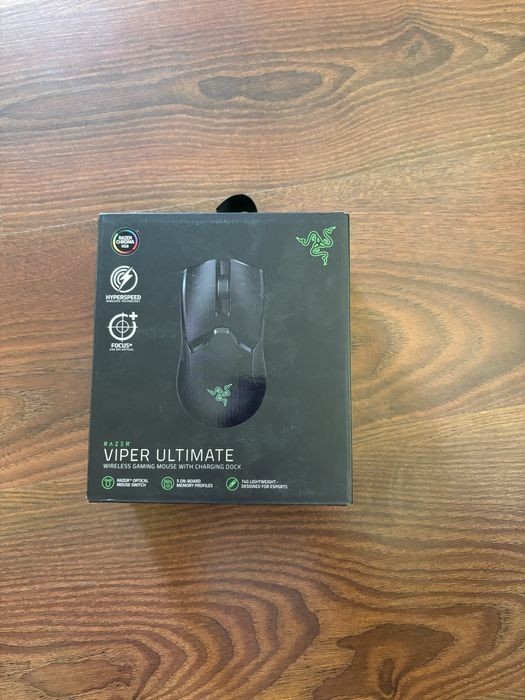 Razer Viper Ultimate – бездротова ігрова миша з зарядною станцією