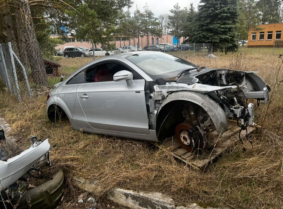 Drzwi kompletne lewe przednie Audi TT 8J