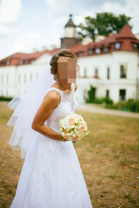 Piękna suknia ślubna Catalea