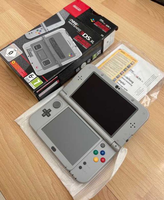 Konsola Nintendo 3DS XL SNES Edition