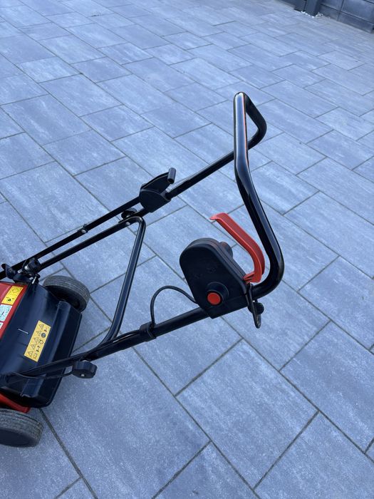 Wertykulator elektryczny DOLMAR EV-3918