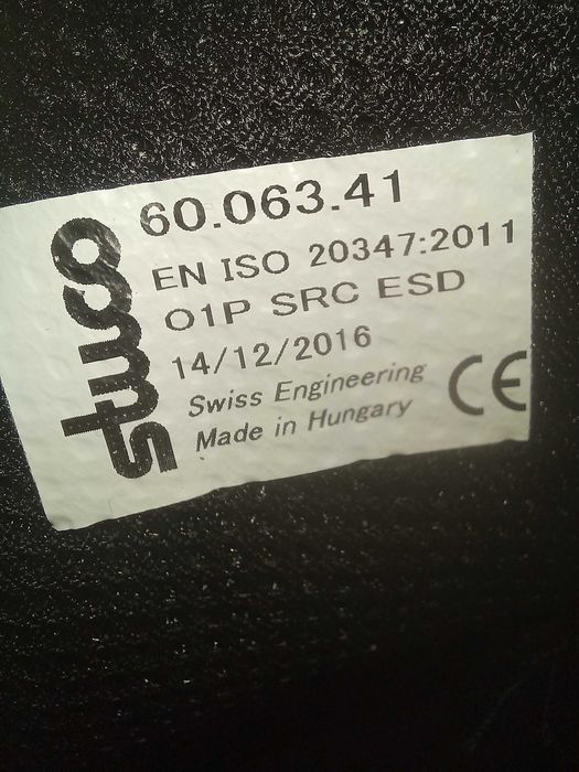 Мужские новые кожаные туфли stuco 41 p.