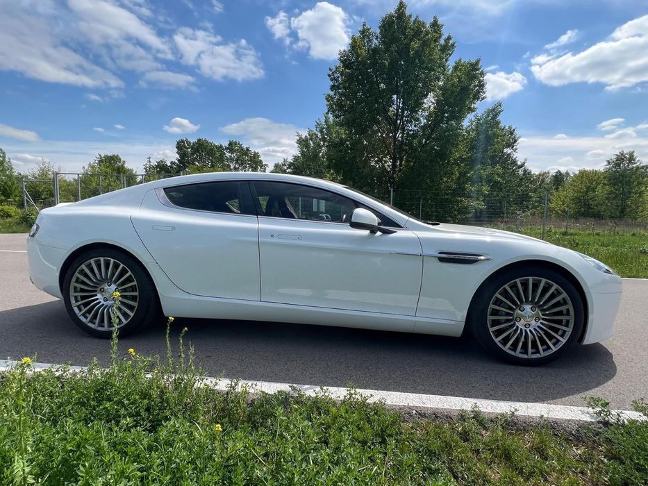Aston Martin Rapide Ikona brytyjskiego stylu
