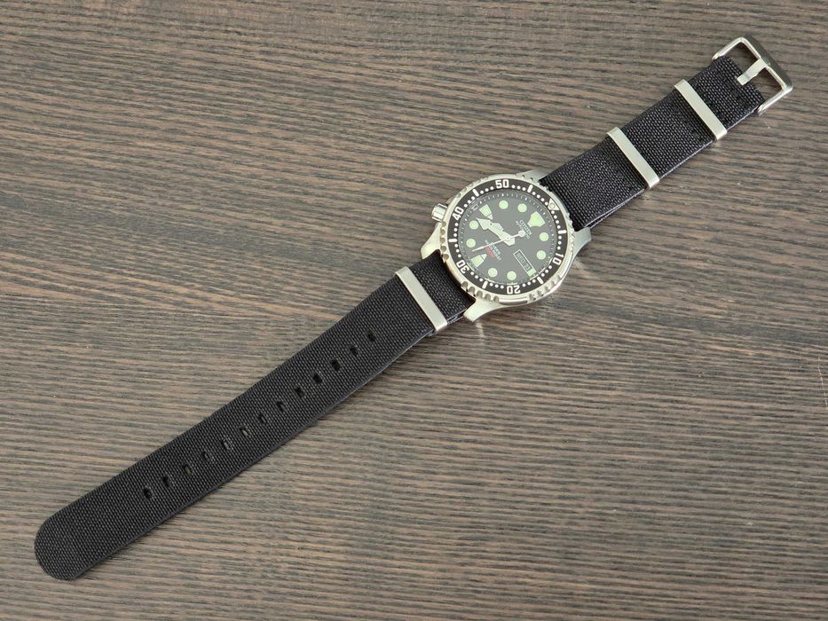 Bracelete Nato elástica 20 mm