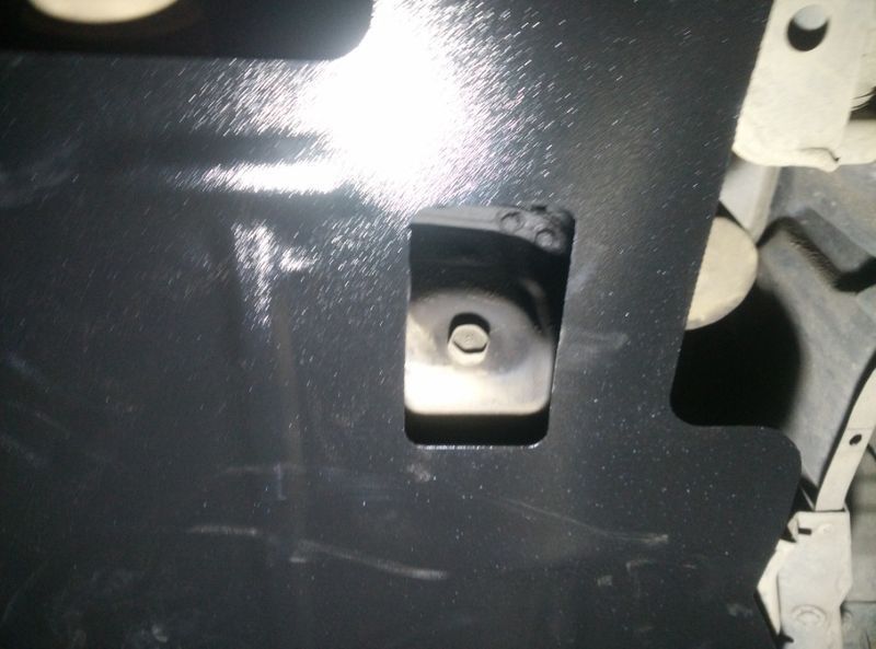 Защита поддона двигателя Mitsubishi Lancer IX Захист картера двигуна